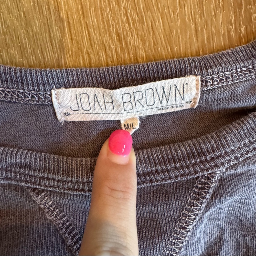 JOAH BROWN Boxy long sleeve top. Eggplant size m/l - Picture 2 of 2